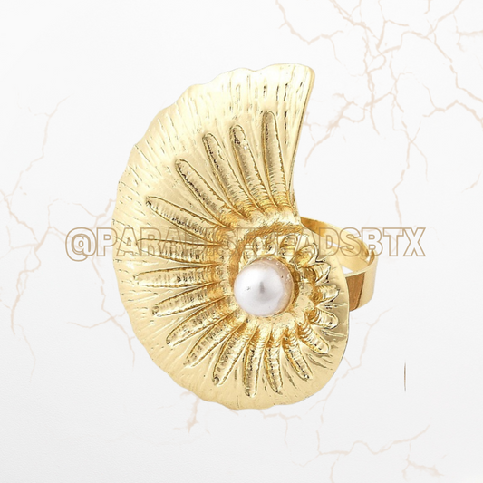 Light Gold Adjustable Shell Ring