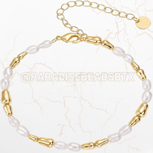 Acrylic Pearl Bracelet